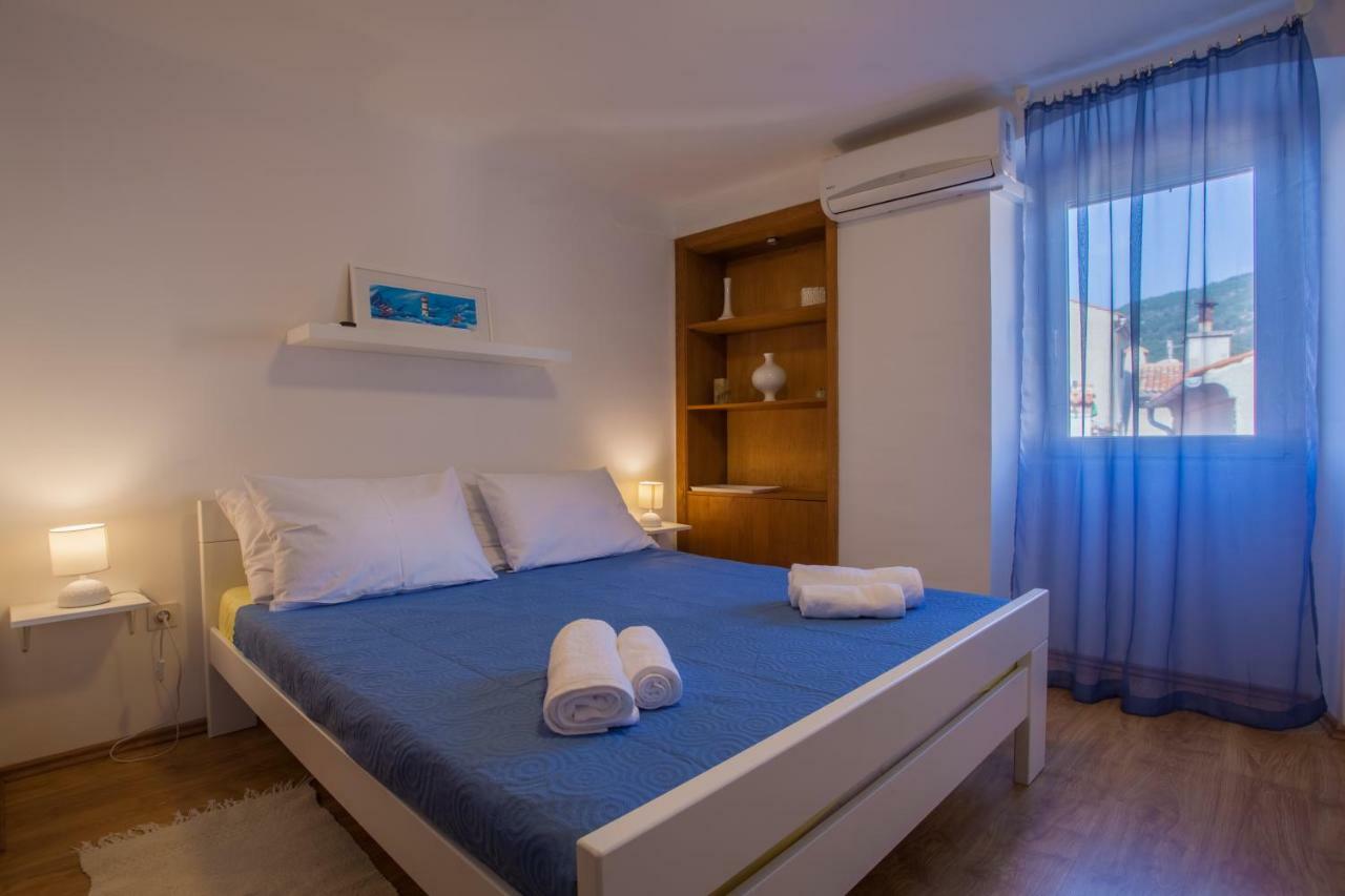 Room M Крес Екстериор снимка