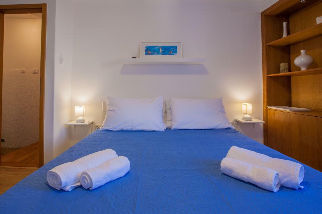 Room M Крес Екстериор снимка